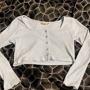 Knit button up long sleeved crop top